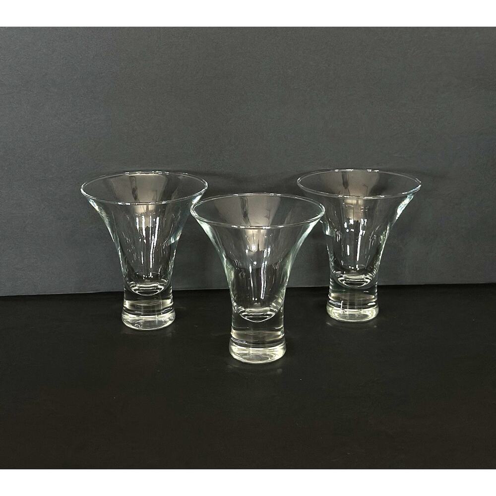 MCM Vodka Martini Glasses Trumpet Hand Blown Bubble In Base Unbranded Set Of 3